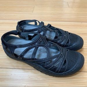 J-41 black leather cutout Mary Jane Jeep flats, 9.